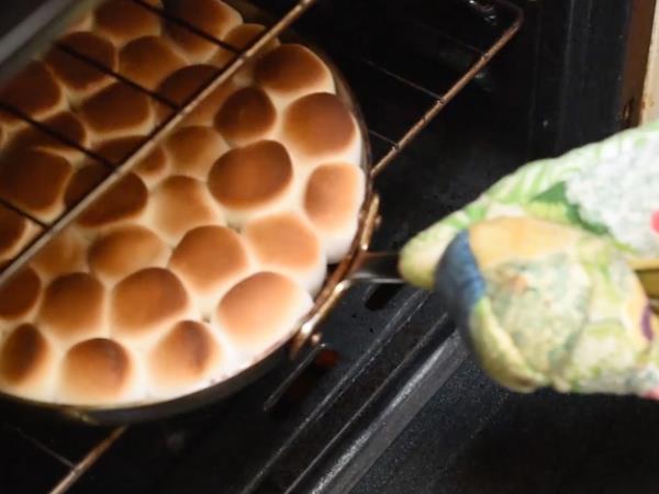 Pecivo, ki je obnorelo Facebook